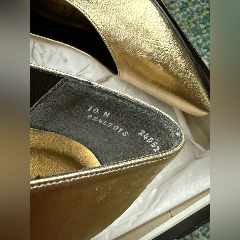 Vintage NOS Night Life by Life Stride gold metallic dress pumps, size 10M - Picture 14 of 15